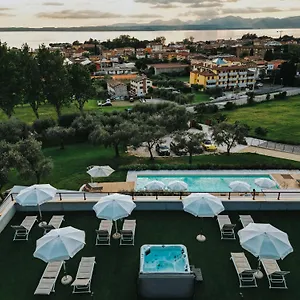  Apartment Monsurei, View Italien